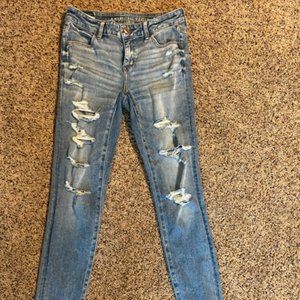 AMERICAN EAGLE THE DREAM JEAN JEGGING SIZE 4 LONG